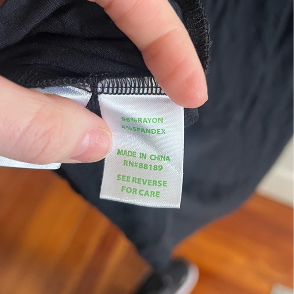 LILLY PULITZER | Ophelia flutter sleeve Dress in BLACK 🖤 - Picture 6 of 6